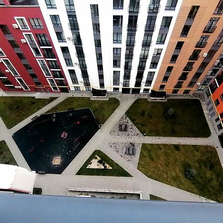 Appartement Новобудова Сам Центр Жк "Семицвіт" à Lviv Extérieur photo