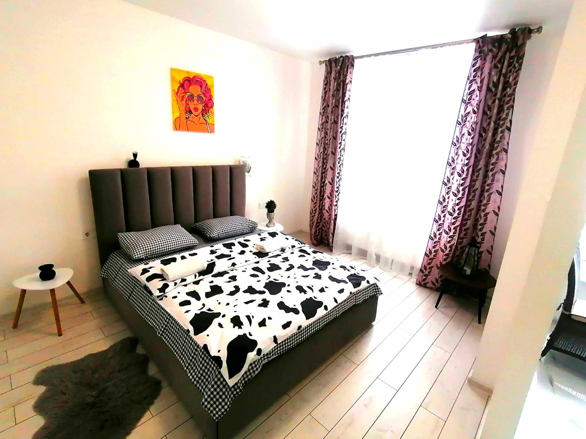 Appartement Новобудова Сам Центр Жк "Семицвіт" à Lviv Extérieur photo