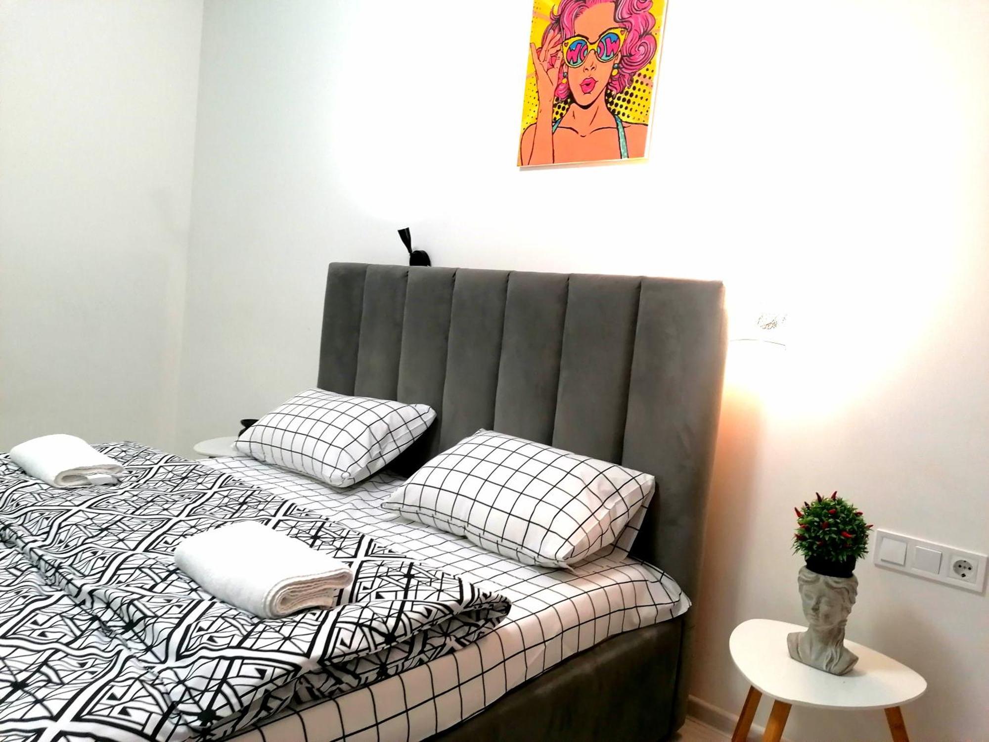 Appartement Новобудова Сам Центр Жк "Семицвіт" à Lviv Extérieur photo