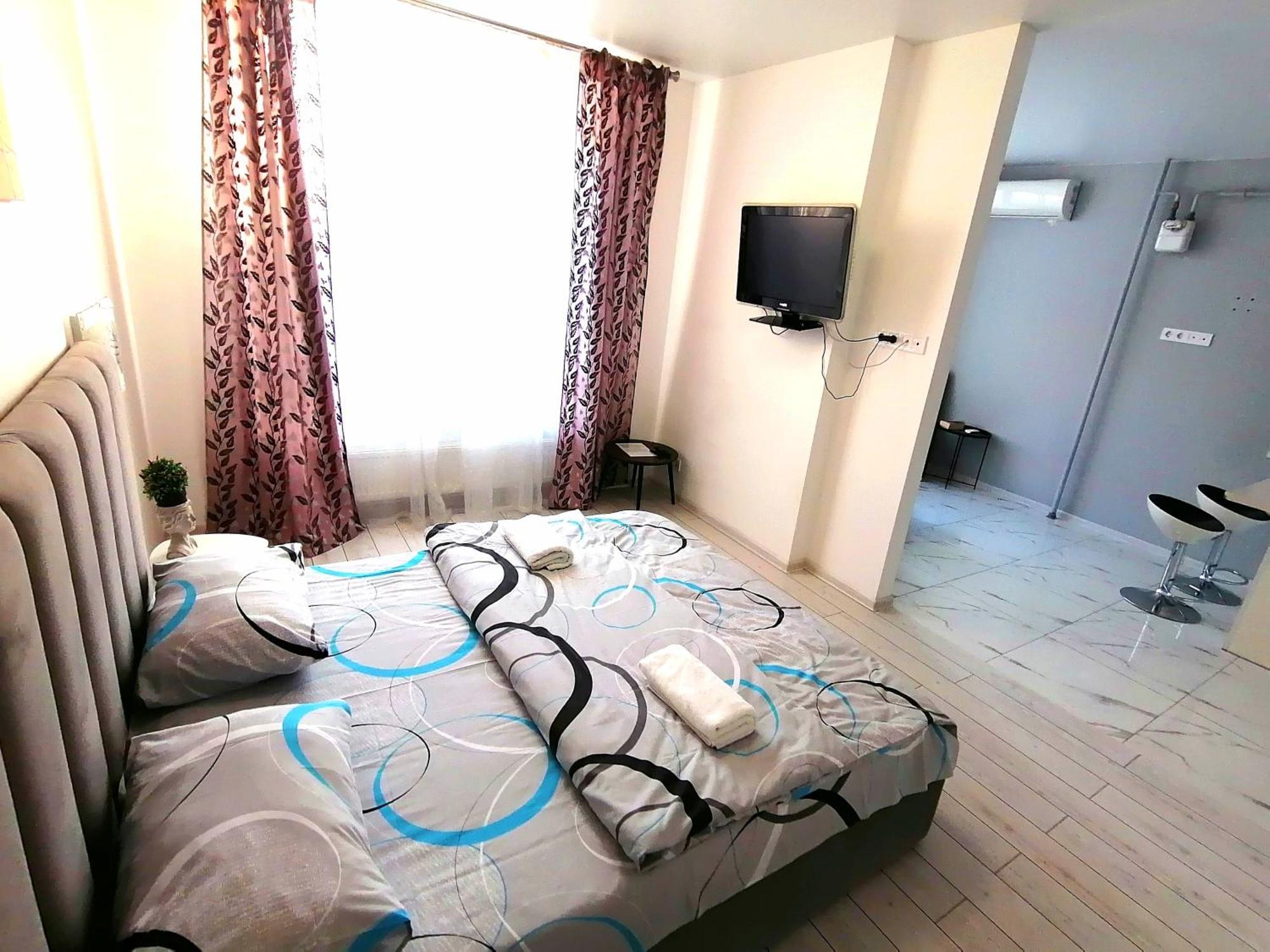 Appartement Новобудова Сам Центр Жк "Семицвіт" à Lviv Extérieur photo
