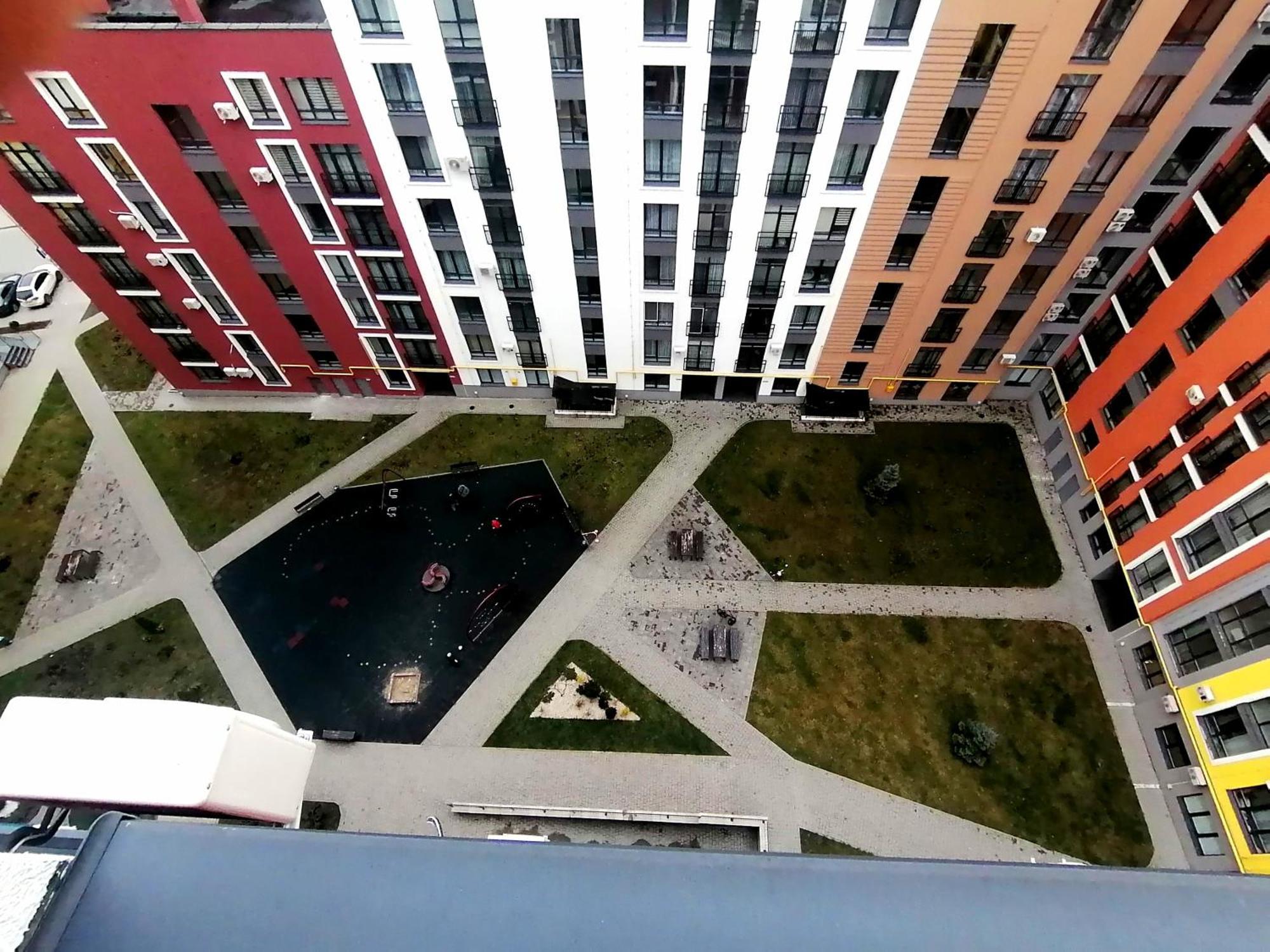 Appartement Новобудова Сам Центр Жк "Семицвіт" à Lviv Extérieur photo
